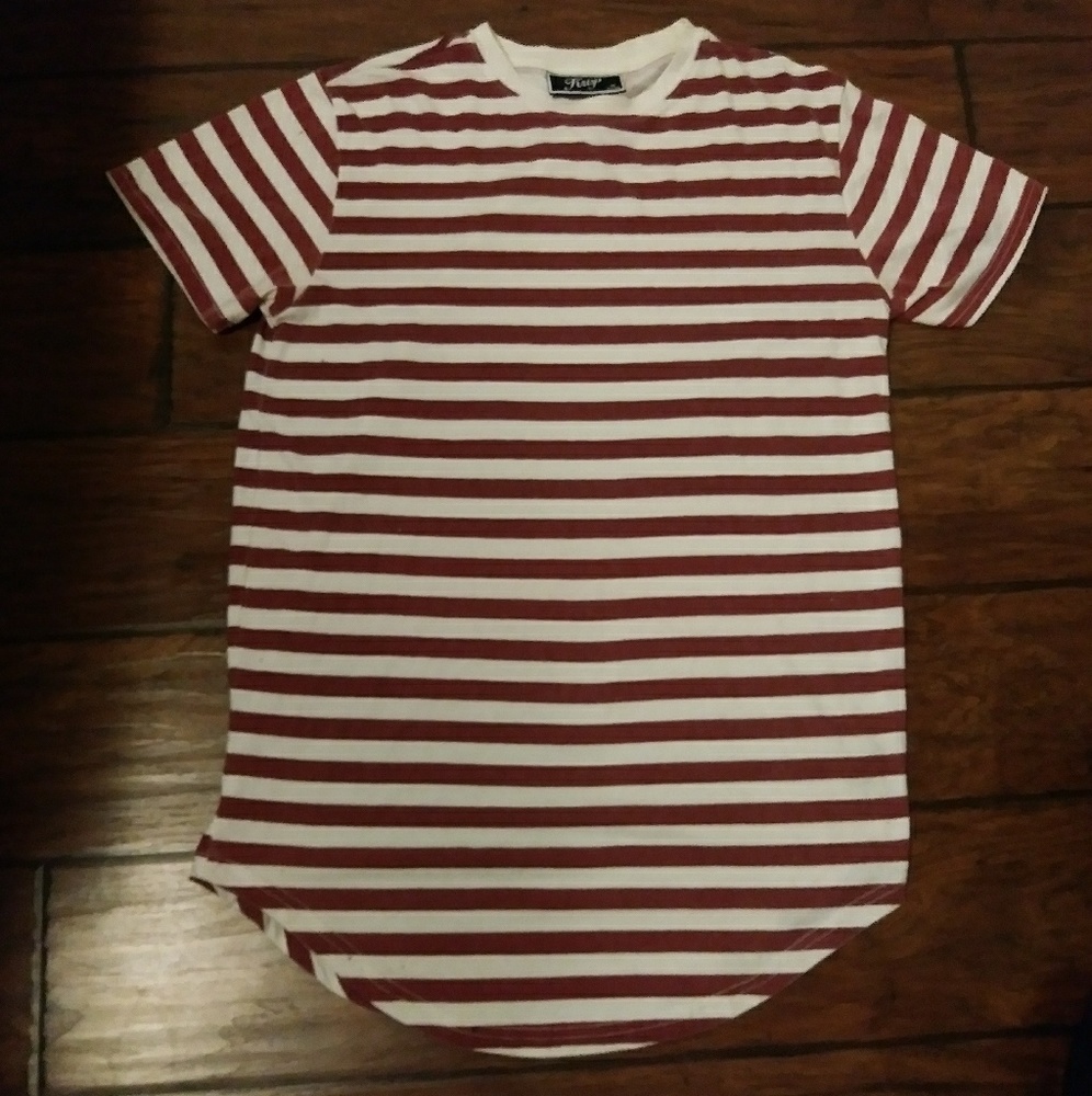 Men's T shirt